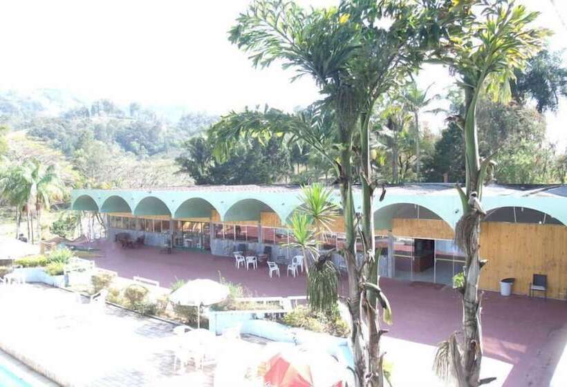 교외 호텔 Fazenda Flamingos