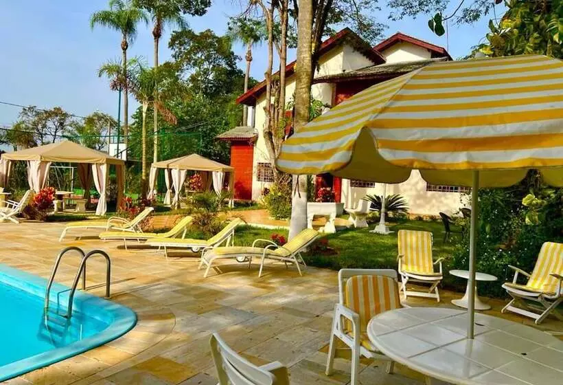 هتل The Helvetia Polo Villa