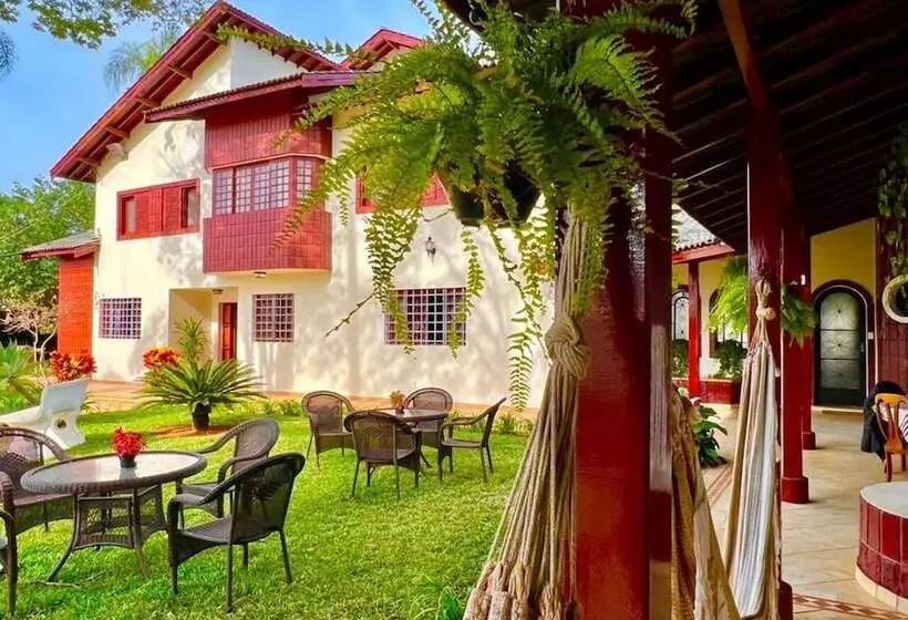 هتل The Helvetia Polo Villa