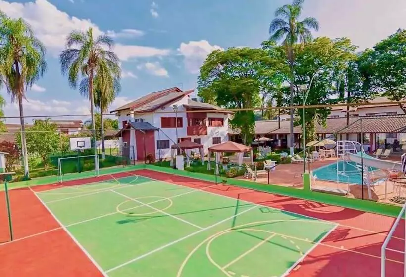 هتل The Helvetia Polo Villa