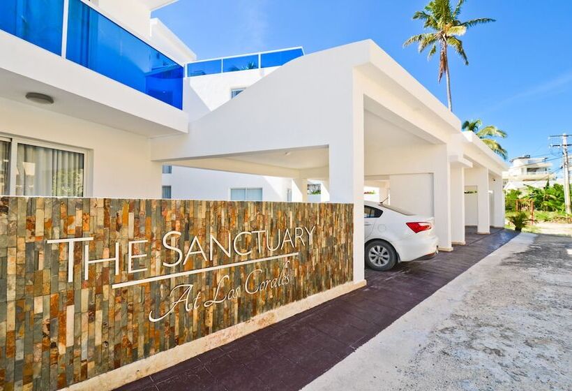 هتل The Sanctuary At Los Corales