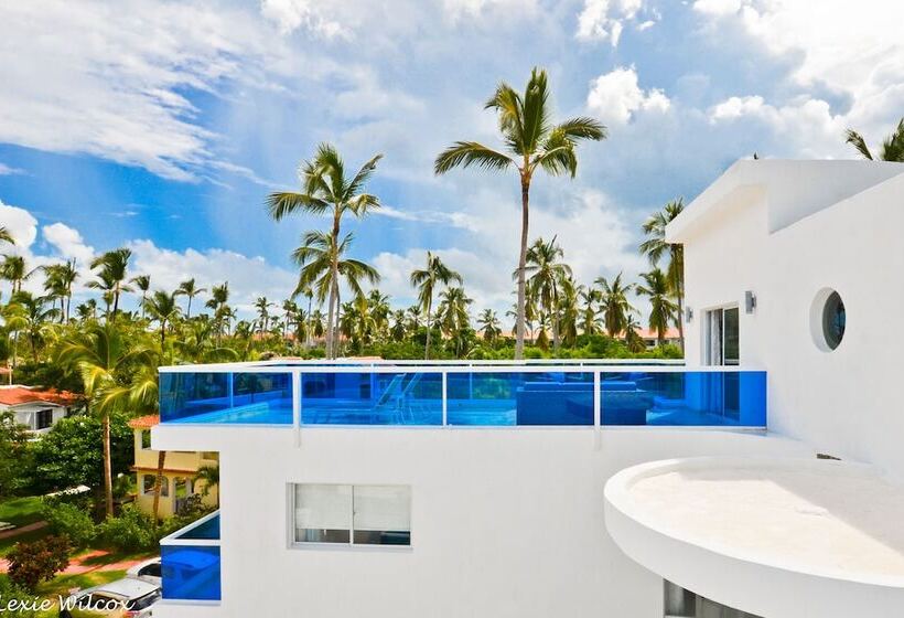 هتل The Sanctuary At Los Corales