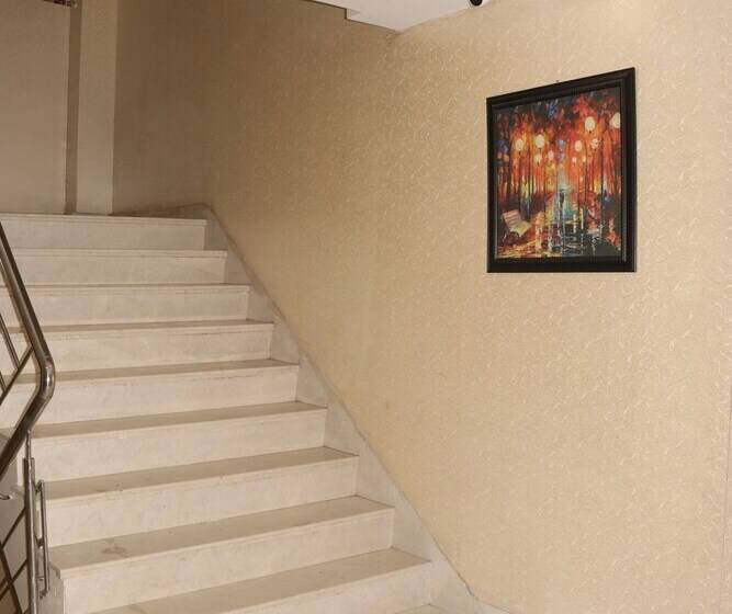 فندق Worth Paharganj