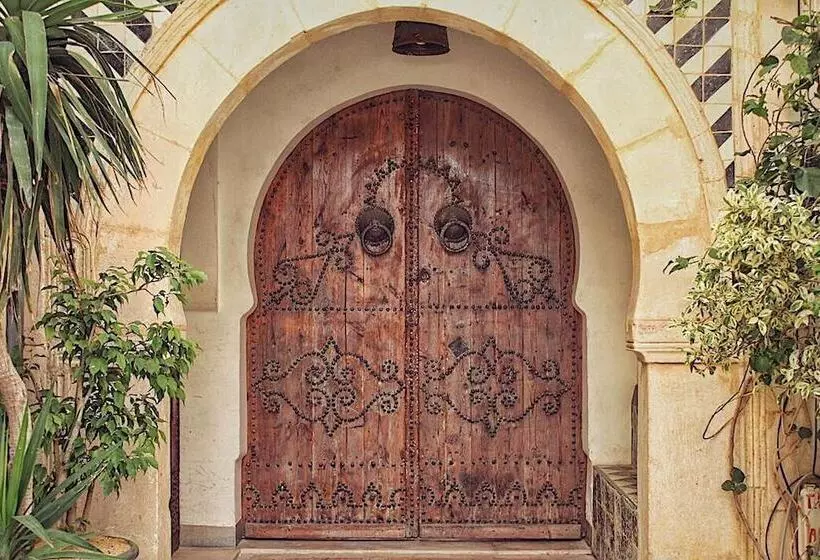 ペンション Dar Souad