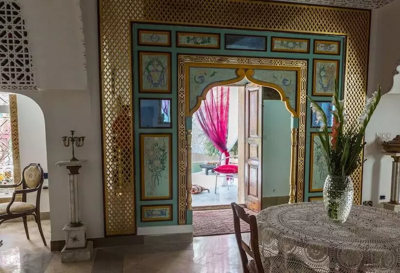 ペンション Dar Souad