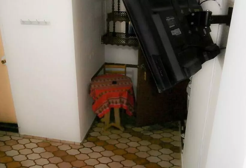 Majatalo El Dorado Residencial