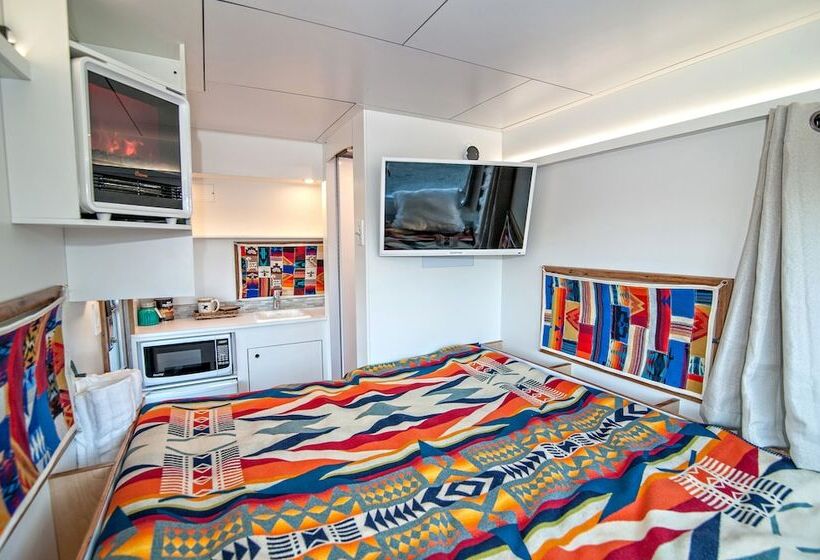 Seattle Glamping Zen Den