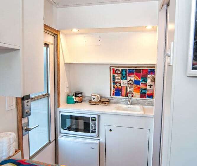 Seattle Glamping Zen Den