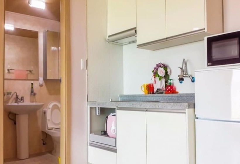 Seokmodo Neulhaerang Pension