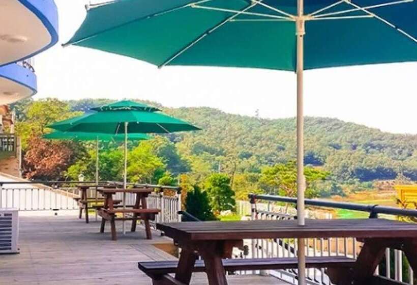 Seokmodo Neulhaerang Pension