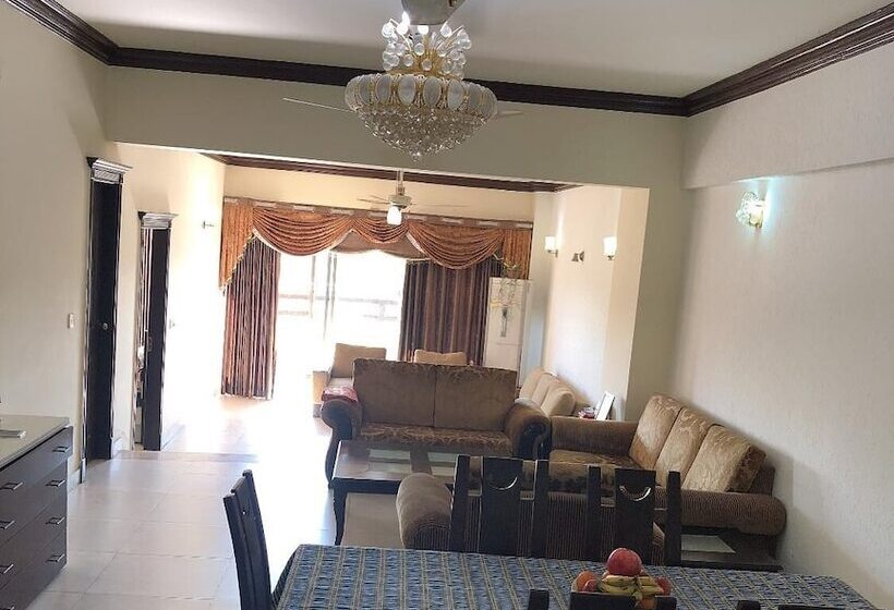 تختخواب و صبحانه Maidi Backpacker