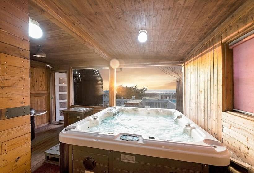 Ganghwa Izba Pension