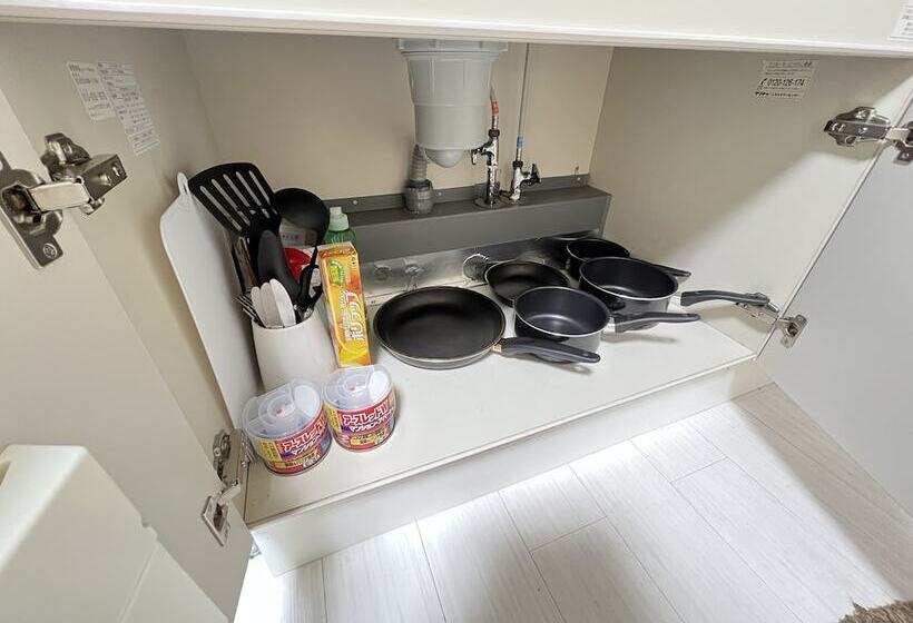 Gojo Sefiapartment 101