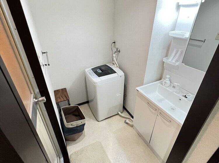 Gojo Sefiapartment 101