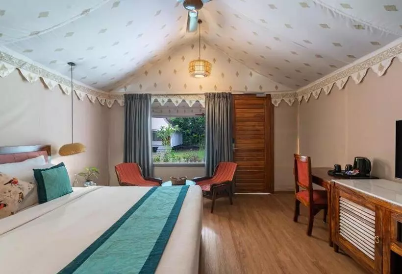 ホテル Aranya Vilas   A Nature Resort