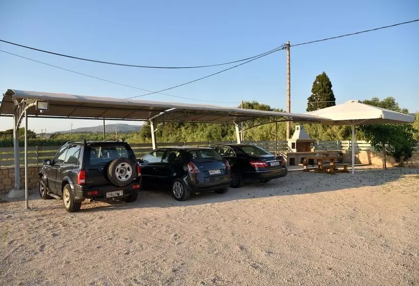 ホテル Edem Suites