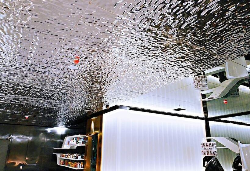 Hotel Shenzhen Sea World Movietel