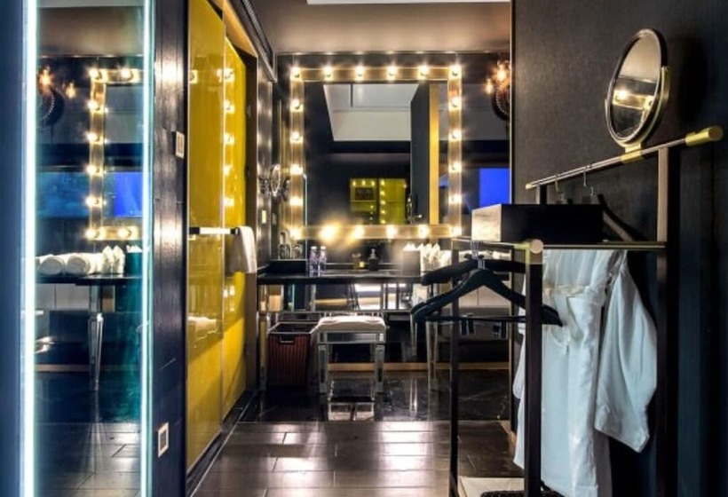 Hotel Shenzhen Sea World Movietel