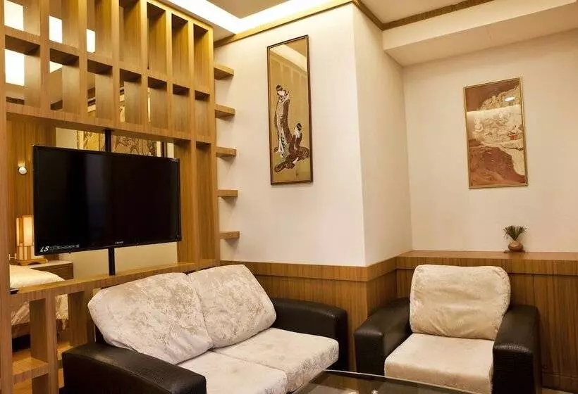 هتل Jia Xin Hot Spring Resort Yangming Shan