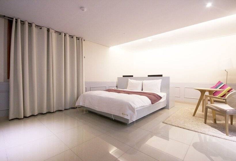 مُتل Daegu Seongseo Healing