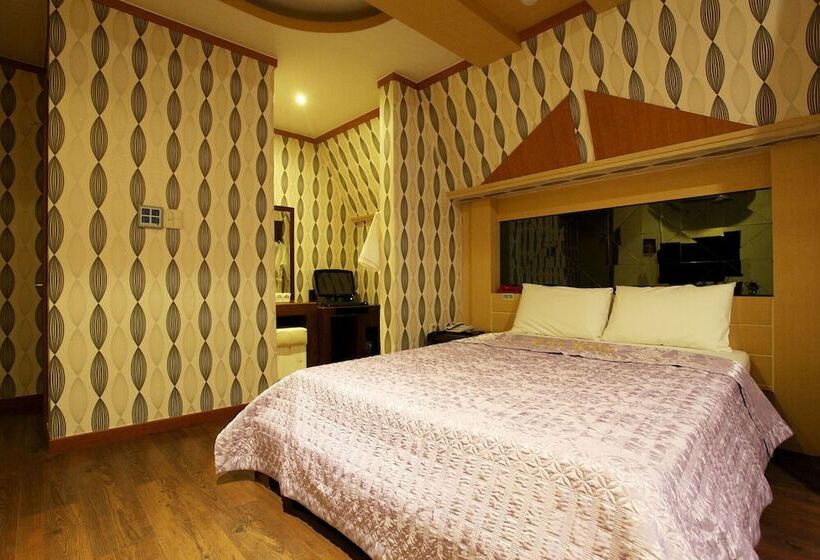 Motel Daejeon Munchang Concert