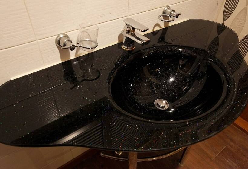 Motel Daejeon Munchang Concert