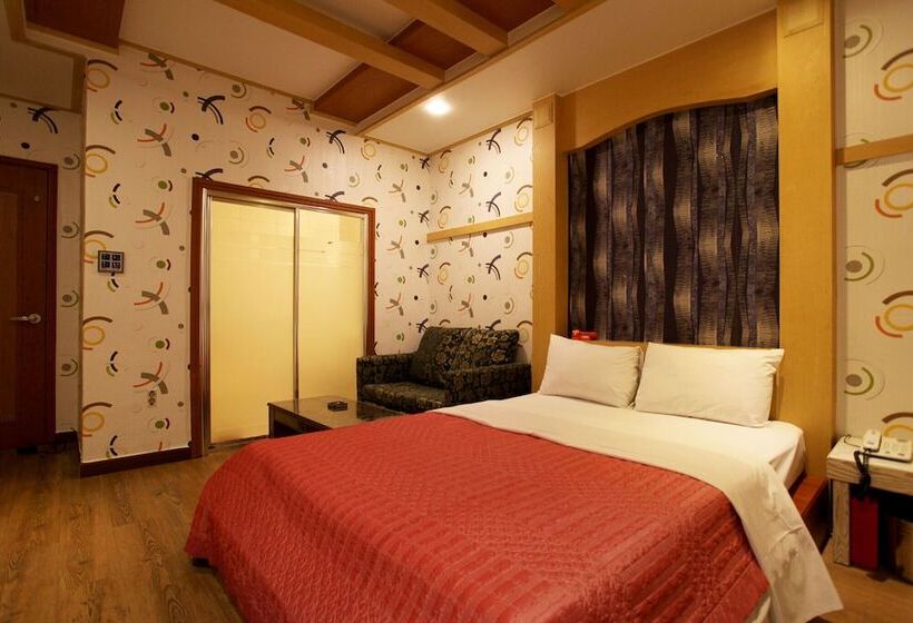 Motel Daejeon Munchang Concert