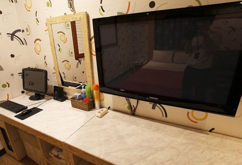 Motel Daejeon Munchang Concert