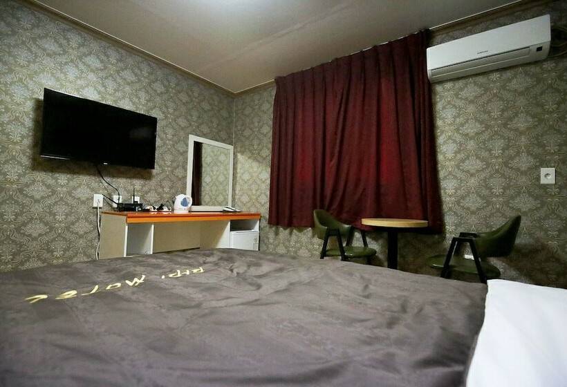 Motel Daejeon Yongjeon Mami