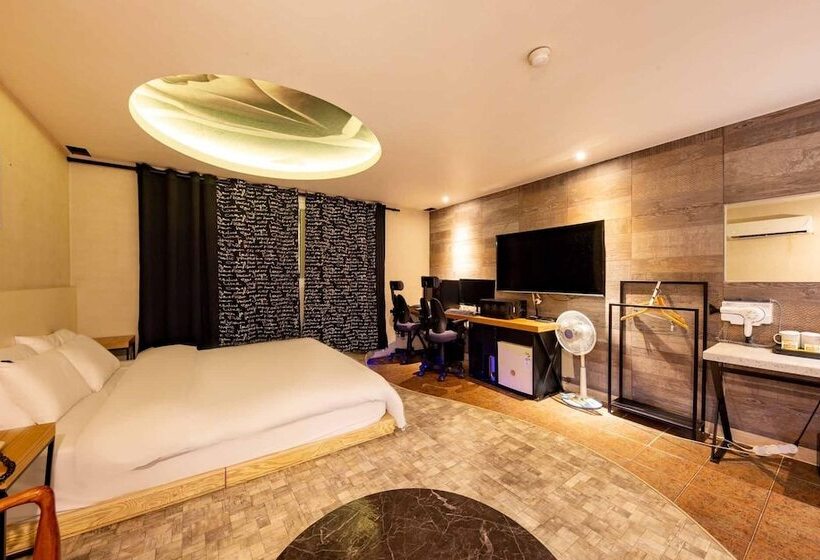 Motel Daejeon Yongjeon I