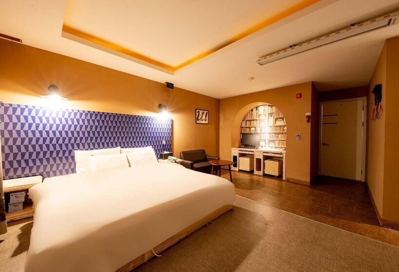 Motel Daejeon Yongjeon I