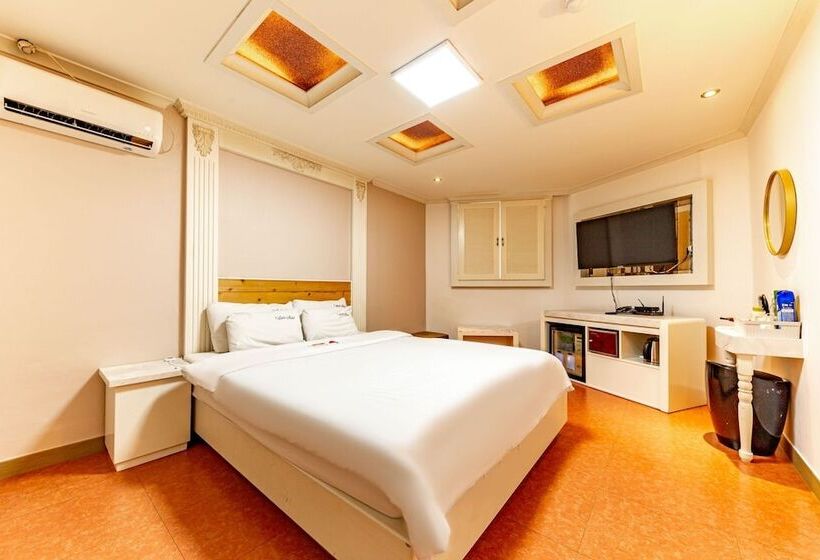 مُتل Gwangju Sangmu Q