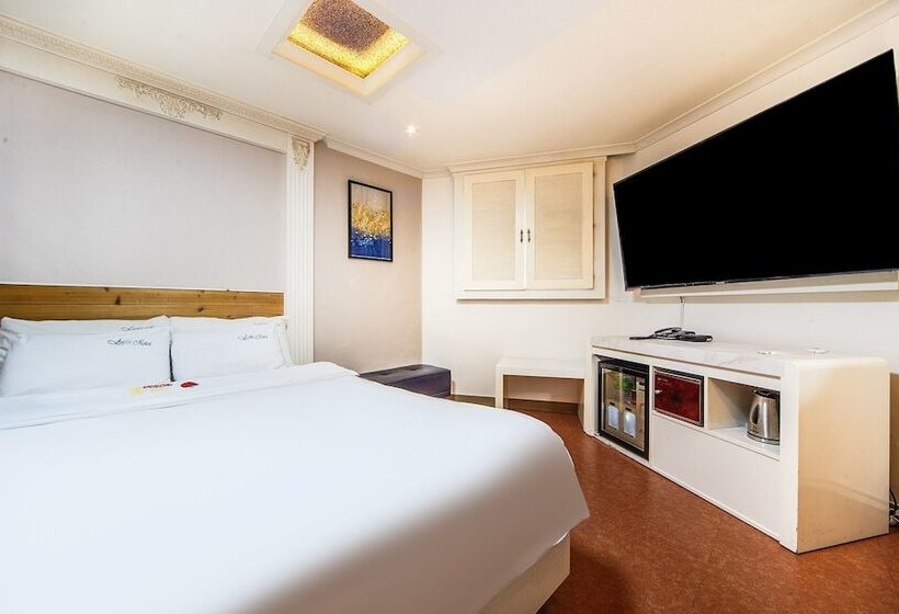 مُتل Gwangju Sangmu Q