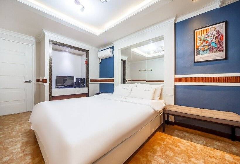 مُتل Gwangju Sangmu Q