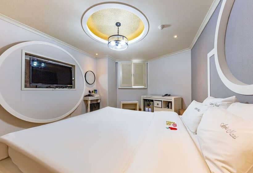 مُتل Gwangju Sangmu Q