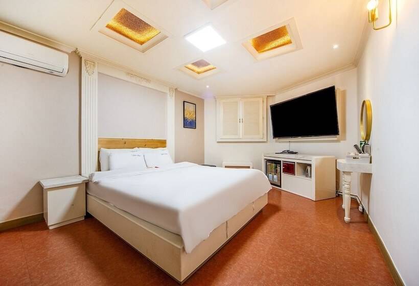 مُتل Gwangju Sangmu Q