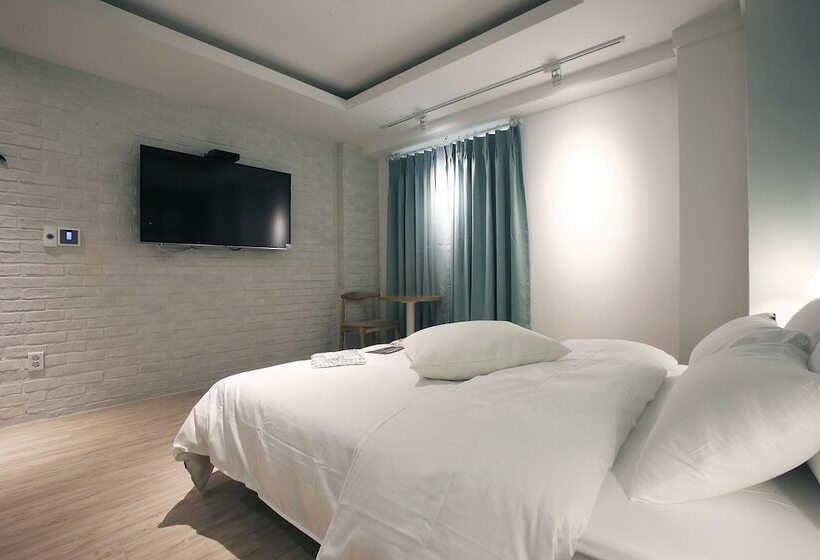 Motel Gwangmyeong Cheolsan Blanc