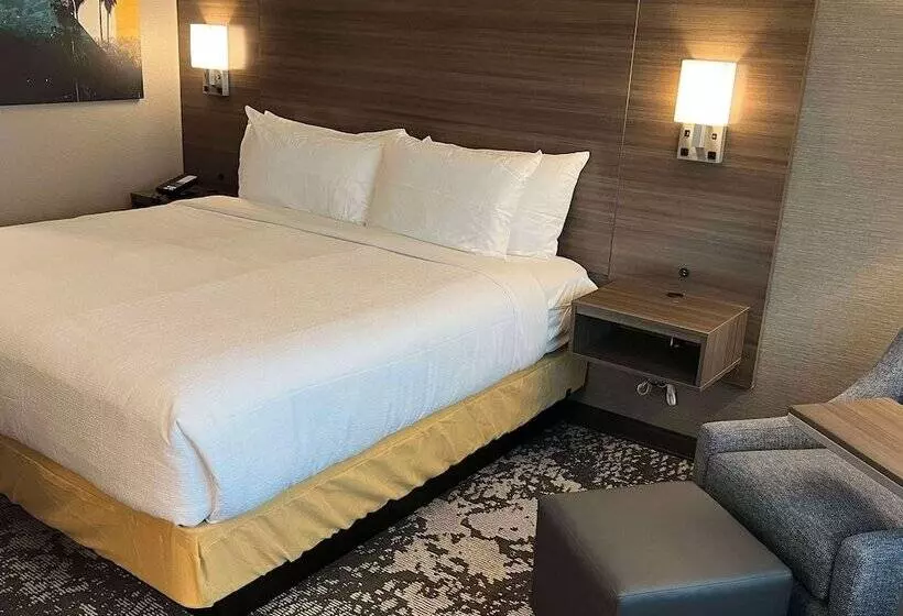 هتل Best Western San Bernardino