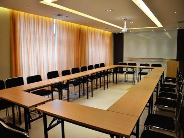 هتل Jinjiang Inn Hohhot South Tongdao Road