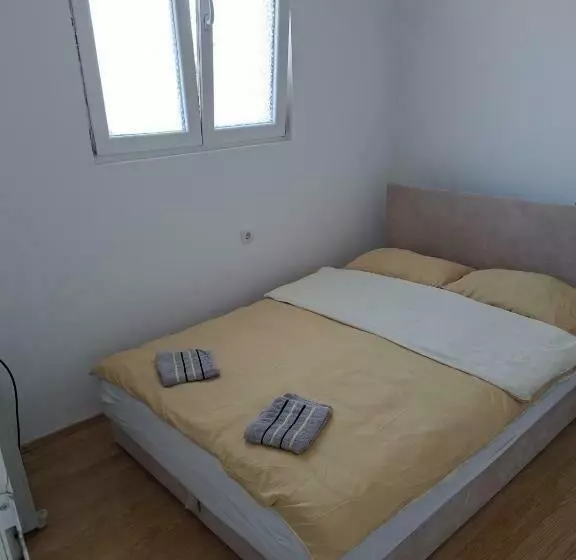 پانسیون As Montenegro Suites