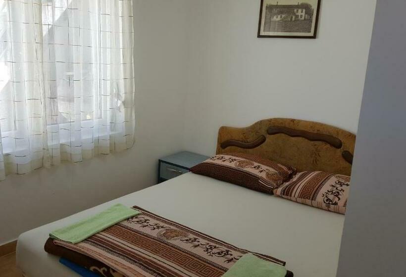 پانسیون As Montenegro Suites