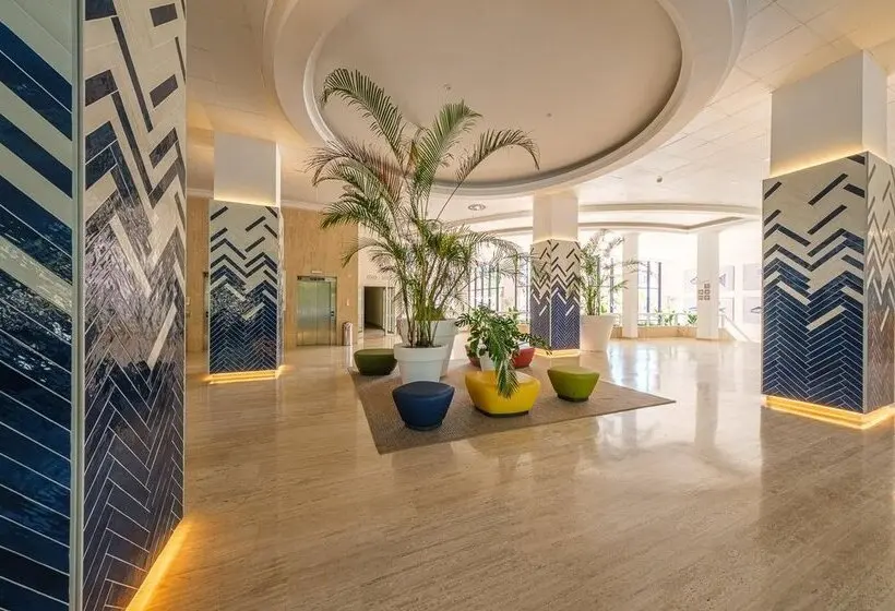 ホテル Estival Park Almaris