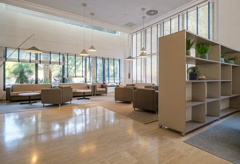 ホテル Estival Park Almaris