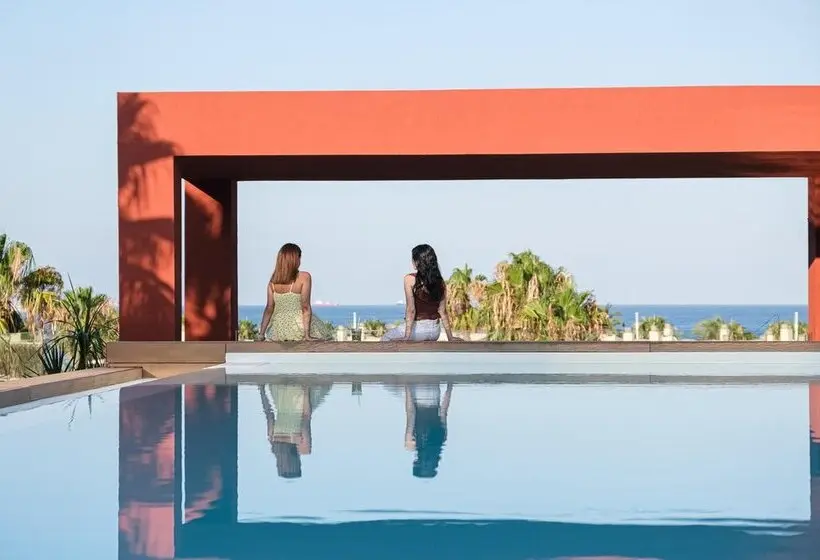 ホテル Estival Park Almaris