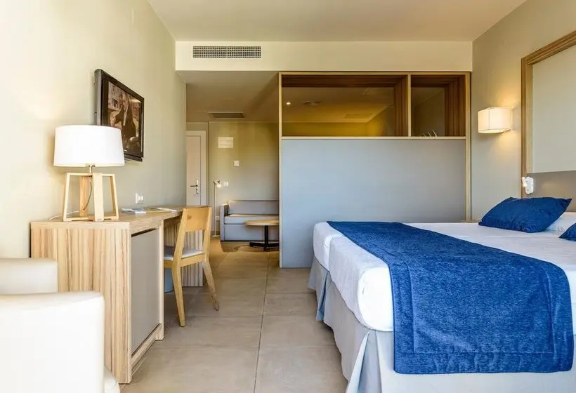 ホテル Estival Park Almaris