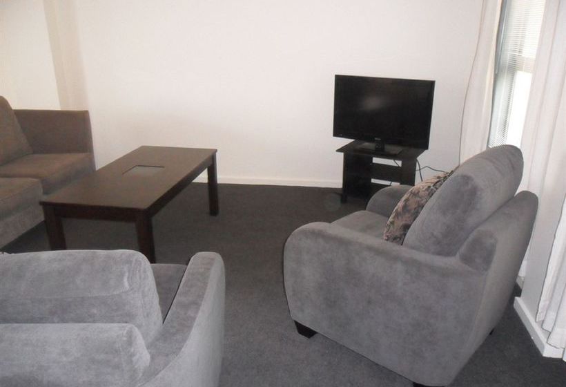 Australian Home Away @ Box Hill 21