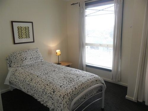 Australian Home Away @ Box Hill 21