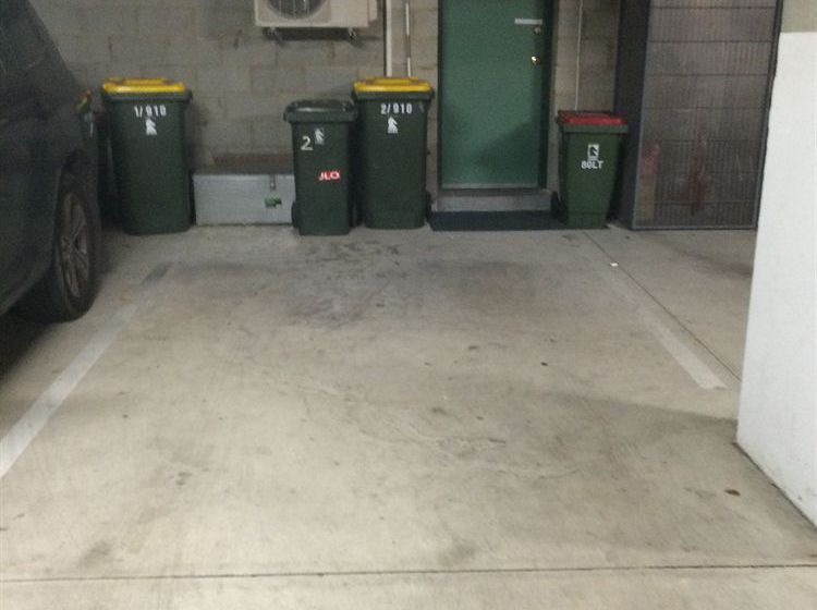 Australian Home Away @ Box Hill 21