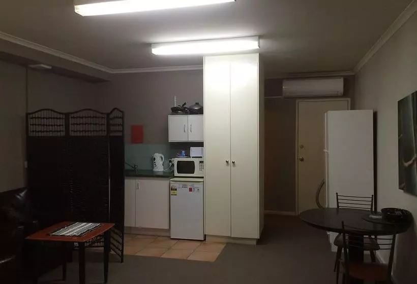 Australian Home Away @ Box Hill 21