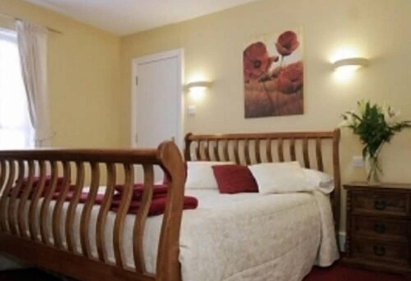 مبيت وإفطار The Bull Inn